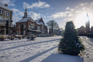 Winterstilte in het centrum van Zevenbergen