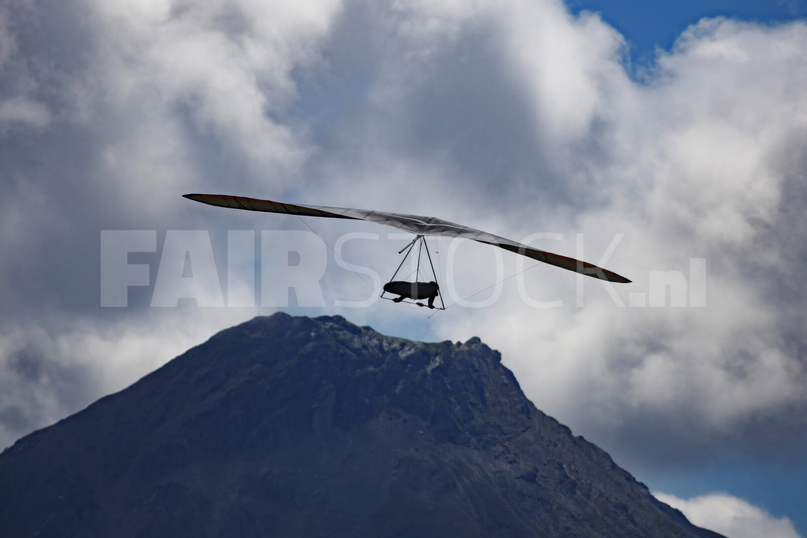 Paragliding boven de Stubai Valley