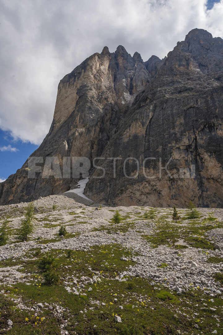 Majestueuze bergtop in de Dolomieten van Italië